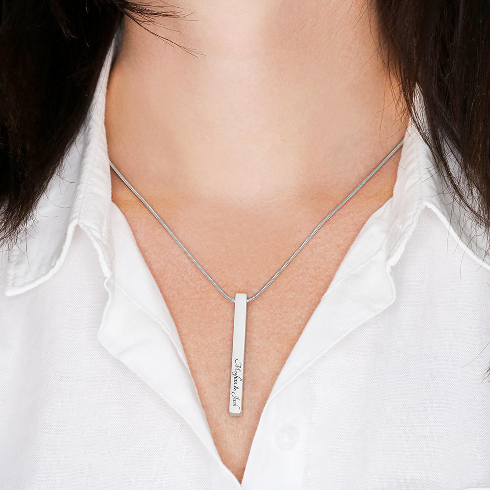 The Vertical Stick Necklace