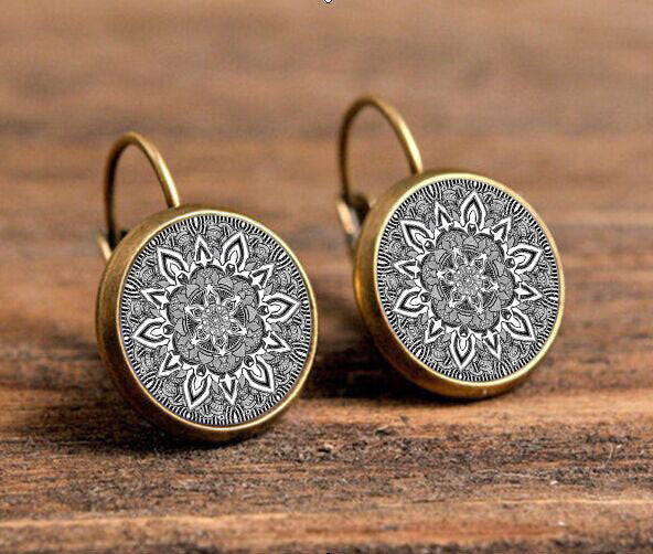 Mandala earrings, Buddhism symbol zen yoga - aleph-zero