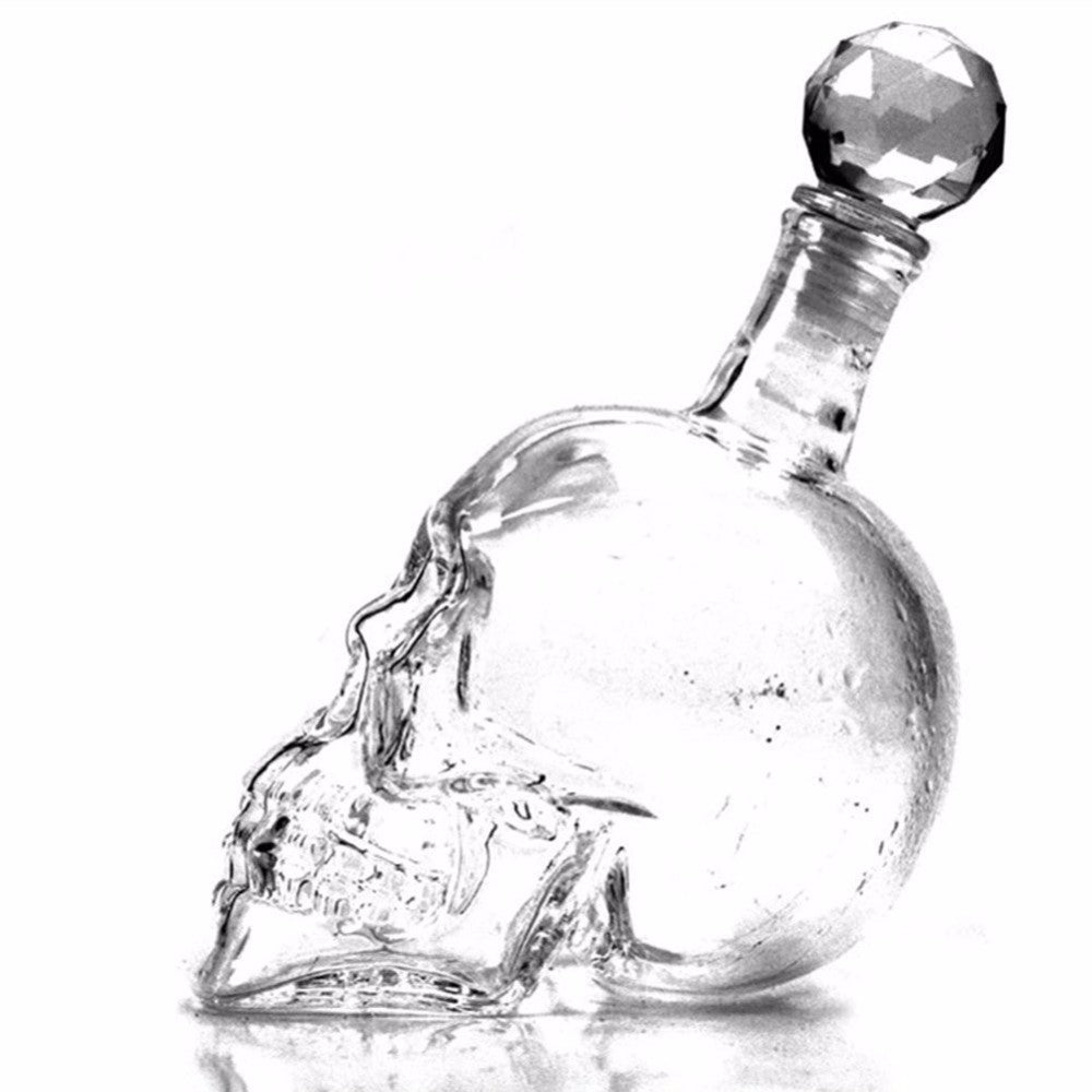 Crystal Skull Head Bottle for Whiskey/ Vodka/ Wine - aleph-zero